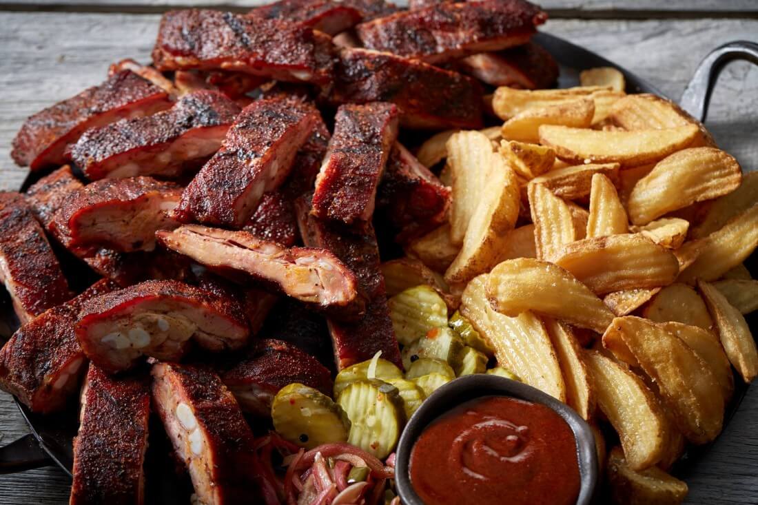 Weekly BBQ Specials | Famous Dave's BBQ - 25352088_10155473383148978_3574492384342953934_o(1)
